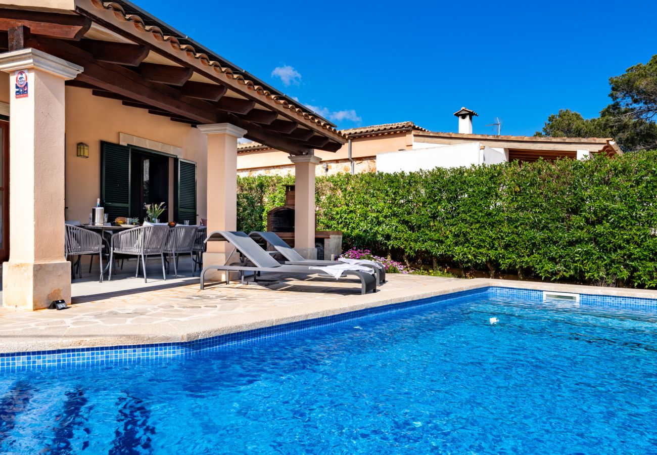 Chalet en Santanyi - Villa Esquina en Son Mojer-Cala Santanyí, cerca de la playa, con piscina y wifi