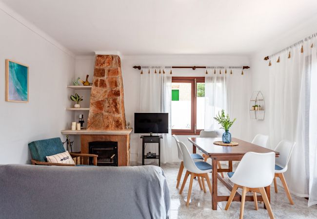 Casa en Cala Santanyi - Bajos Maria Elena by dracmallorca Casa en Cala Santanyi - Bajos Maria Elena by dracmallorca