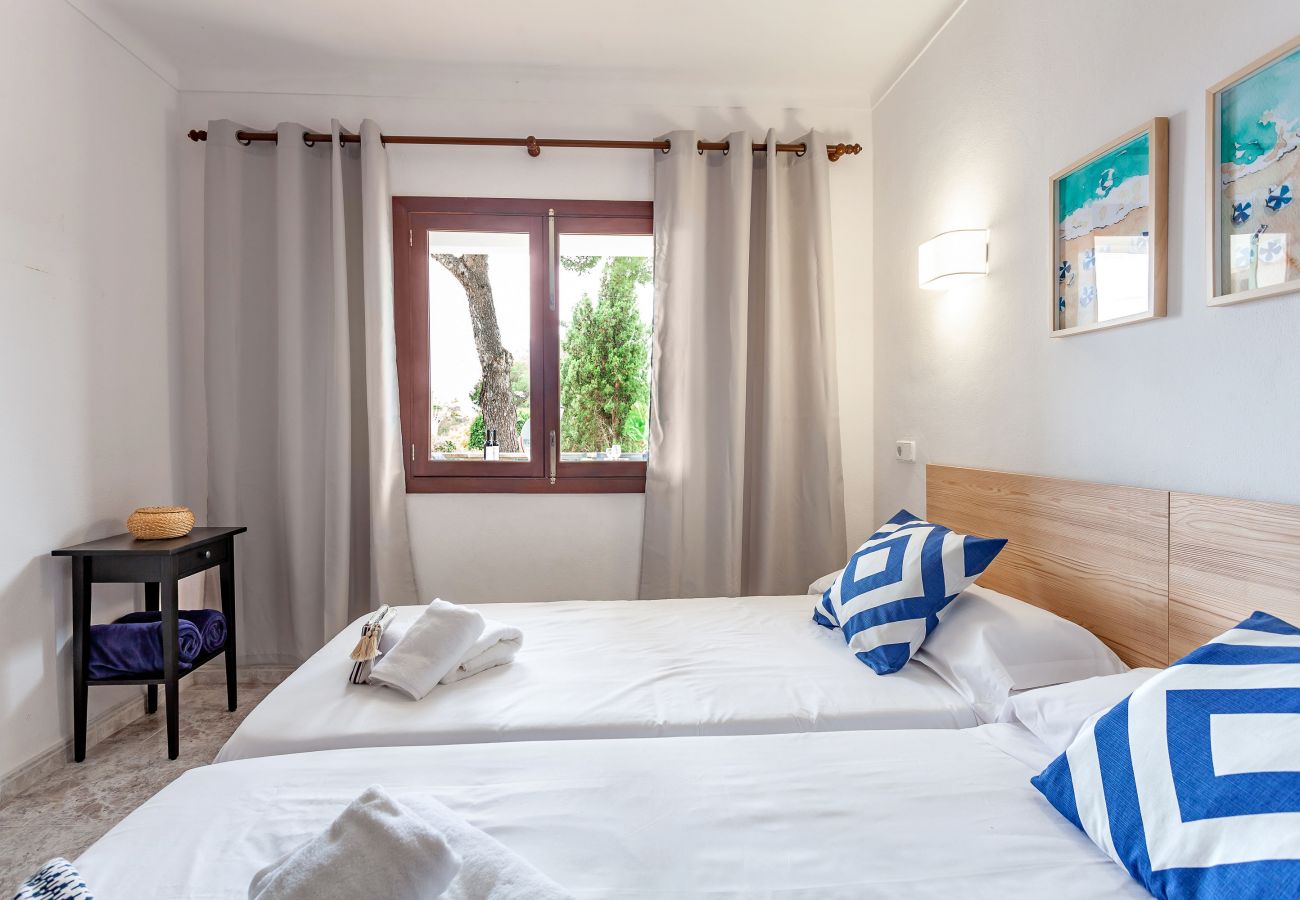 Casa en Cala Santanyi - Bajos Maria Elena by dracmallorca