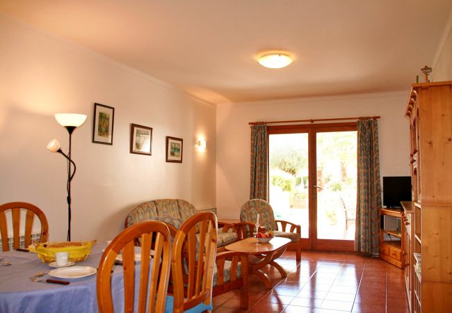 Apartamento en Cala Santanyi - La Ardilla by dracmallorca