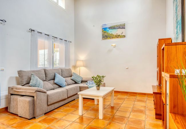 Casa en Cala Llombards - Casa Tulipa by dracmallorca Casa en Cala Llombards - Casa Tulipa by dracmallorca