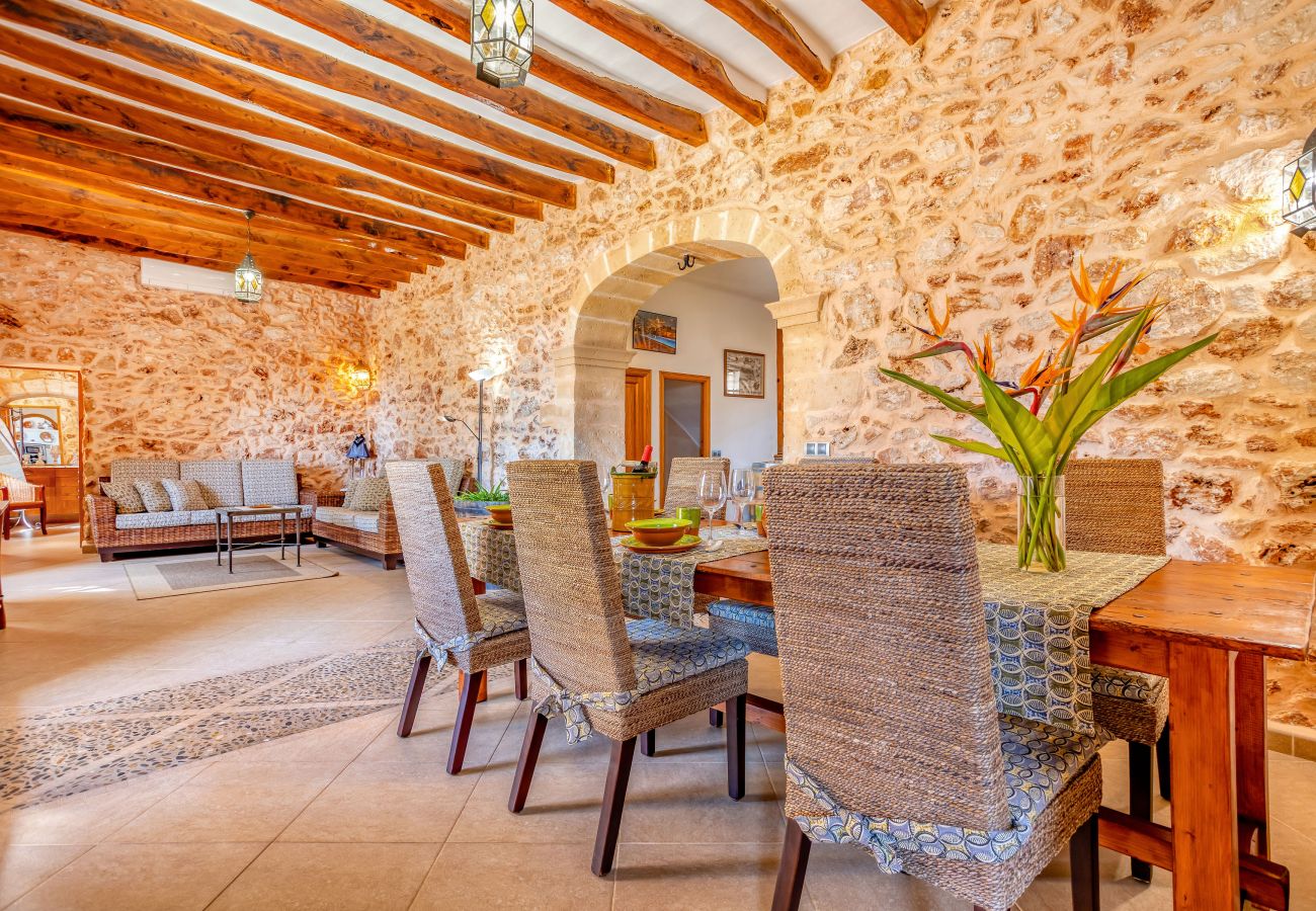 Finca en Calonge - Na Corme Nova by dracmallorca