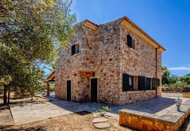 Finca in Cala Santanyi - Rustica Sa Talaia Vella by dracmallorca Finca in Cala Santanyi - Rustica Sa Talaia Vella by dracmallorca