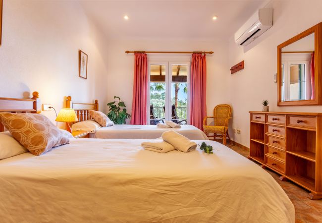 Country house in Santanyi - Es Recer by dracmallorca Country house in Santanyi - Es Recer by dracmallorca