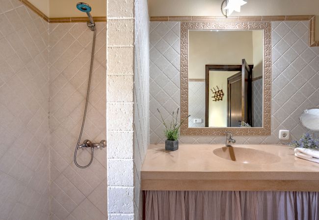 Country house in Santanyi - Sa Bassa Llova by dracmallorca Country house in Santanyi - Sa Bassa Llova by dracmallorca