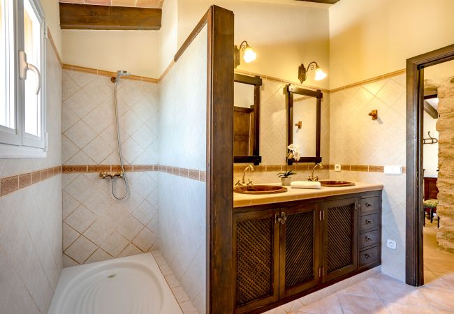 Country house in Santanyi - Sa Bassa Llova by dracmallorca Country house in Santanyi - Sa Bassa Llova by dracmallorca