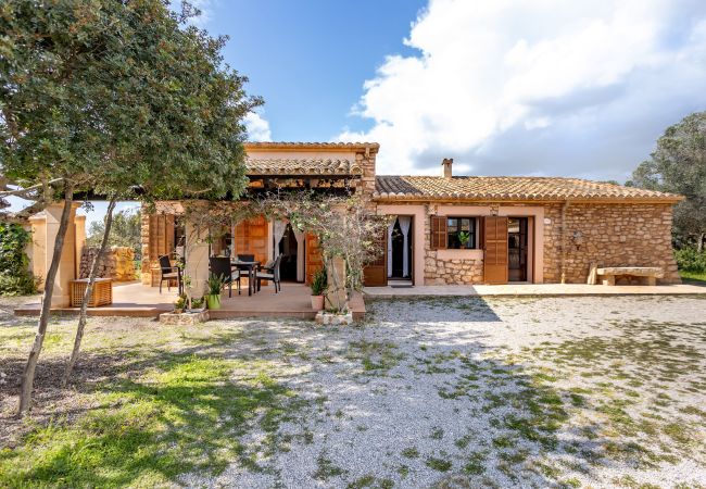 Country house in Santanyi - Sa Bassa Llova by dracmallorca Country house in Santanyi - Sa Bassa Llova by dracmallorca