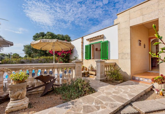 House in Cala Llombards - Casa Sergi by dracmallorca House in Cala Llombards - Casa Sergi by dracmallorca