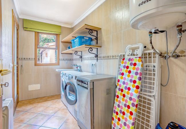 House in Cala Llombards - Casa Sergi by dracmallorca House in Cala Llombards - Casa Sergi by dracmallorca