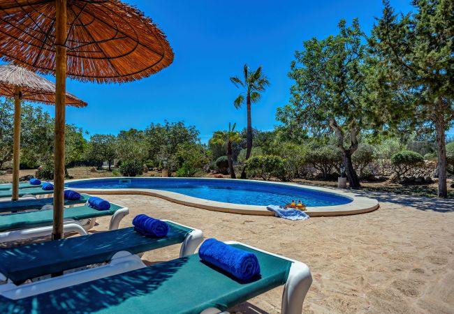 Country house in Cala Santanyi - Rustica Sa Talaia Vella by dracmallorca Country house in Cala Santanyi - Rustica Sa Talaia Vella by dracmallorca