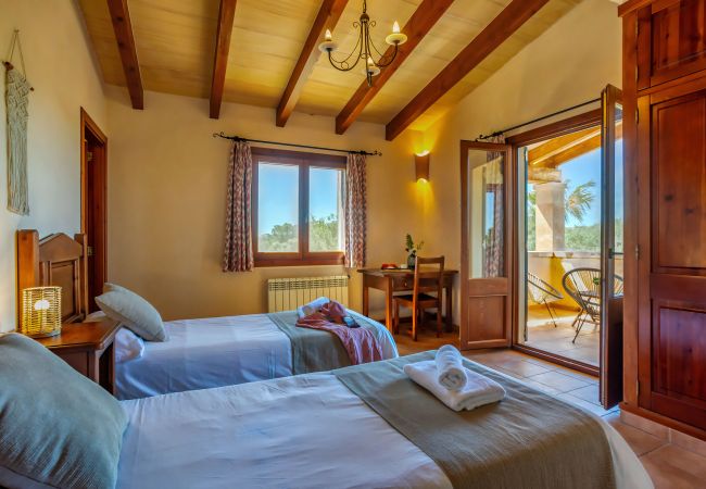 Country house in Cala Santanyi - Rustica Sa Talaia Vella by dracmallorca Country house in Cala Santanyi - Rustica Sa Talaia Vella by dracmallorca