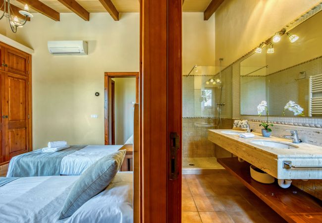Country house in Cala Santanyi - Rustica Sa Talaia Vella by dracmallorca Country house in Cala Santanyi - Rustica Sa Talaia Vella by dracmallorca