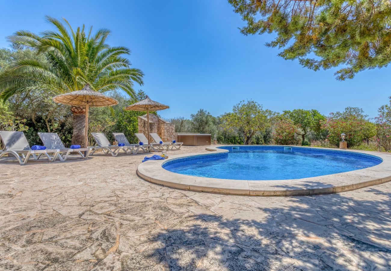 Country house in Cala Santanyi - Rustica Sa Talaia Vella by dracmallorca