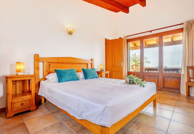 Country house in Cala Figuera - Can Talaia by dracmallorca Country house in Cala Figuera - Can Talaia by dracmallorca