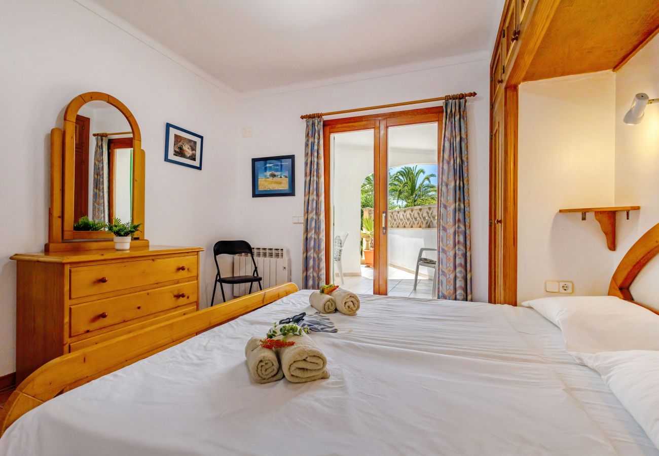 Apartment in Cala Santanyi - La Ardilla by dracmallorca