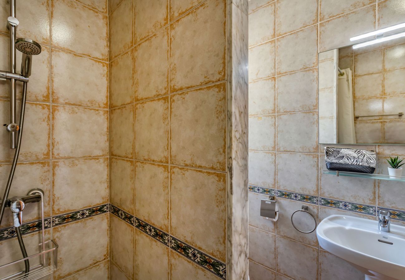Apartment in Cala Santanyi - La Ardilla by dracmallorca