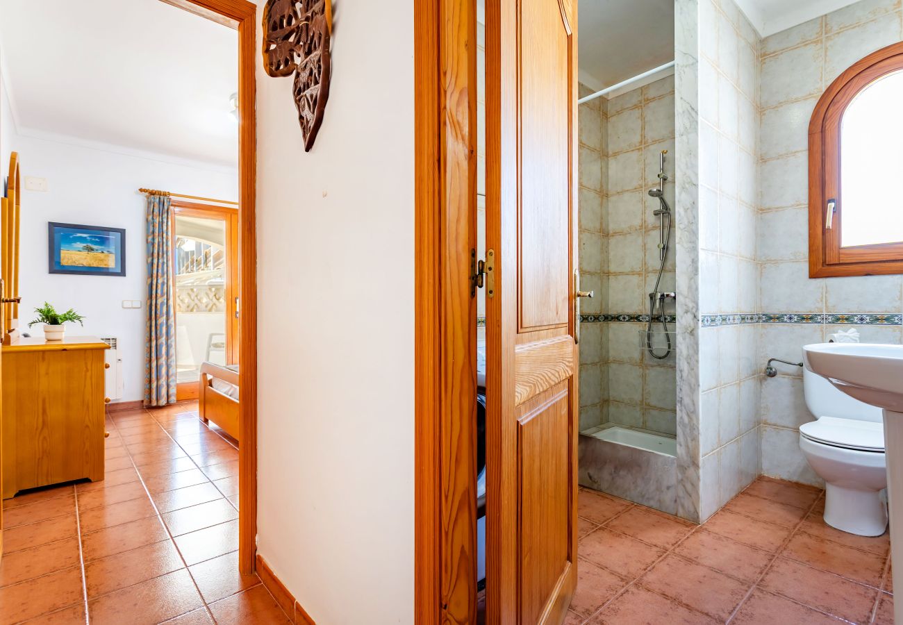 Apartment in Cala Santanyi - La Ardilla by dracmallorca