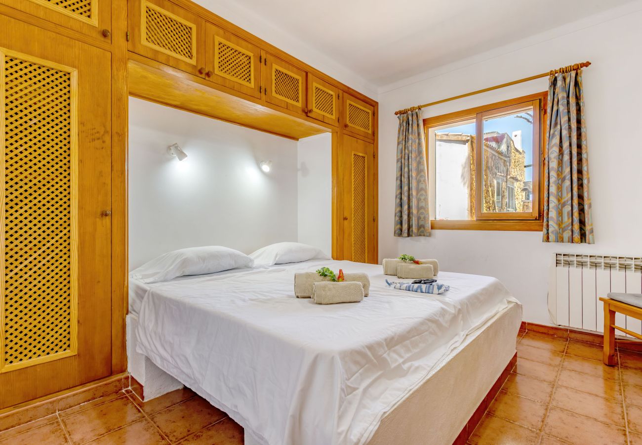 Apartment in Cala Santanyi - La Ardilla by dracmallorca