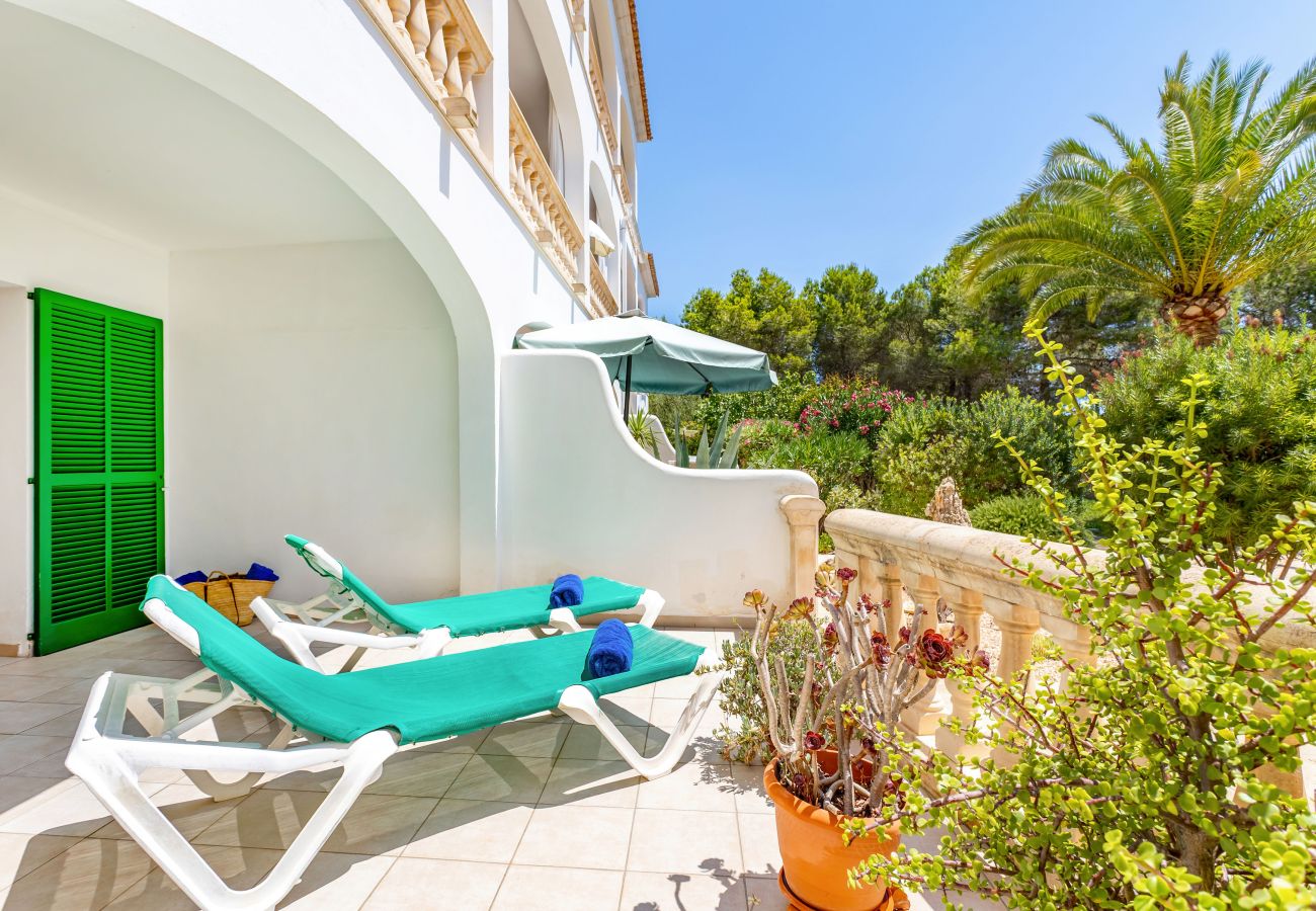 Apartment in Cala Santanyi - La Ardilla by dracmallorca