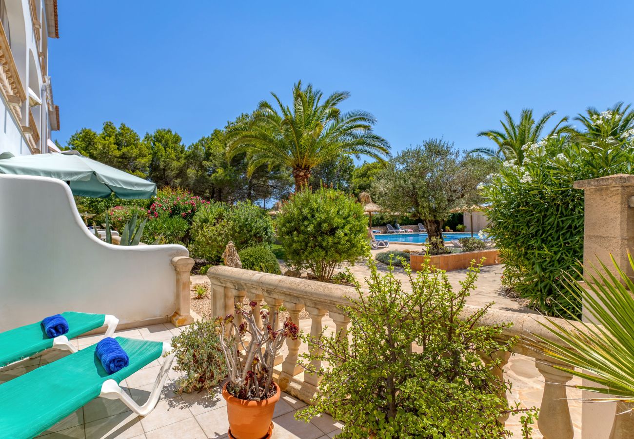 Apartment in Cala Santanyi - La Ardilla by dracmallorca