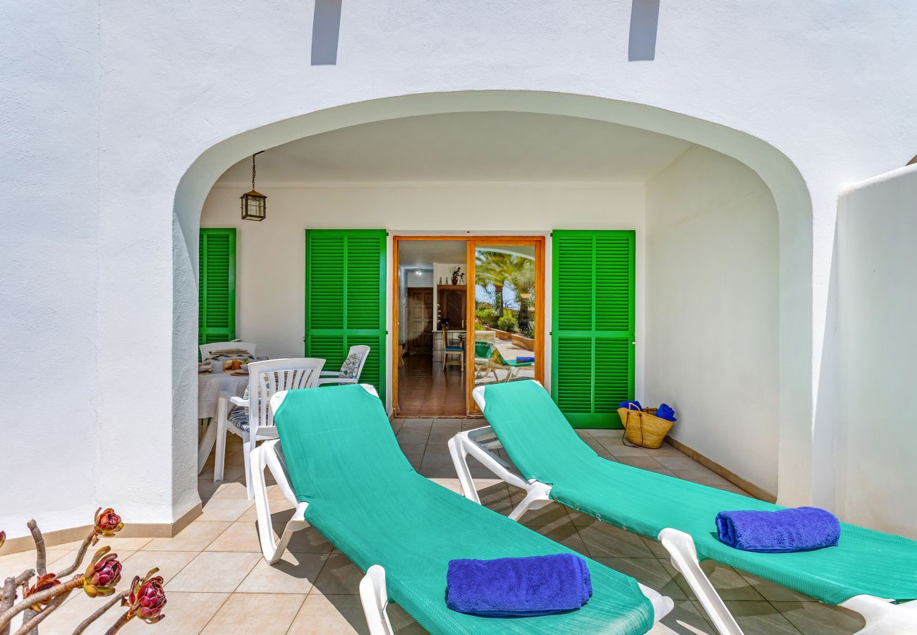 Apartment in Cala Santanyi - La Ardilla by dracmallorca
